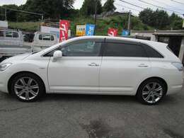 下取り車は不動車、査定のない車でも査定させていただきます。頑張ります。支払総額表示の中には自賠責保険、重量税、リサイクル料、消費税、税金関係は全て含まれます。