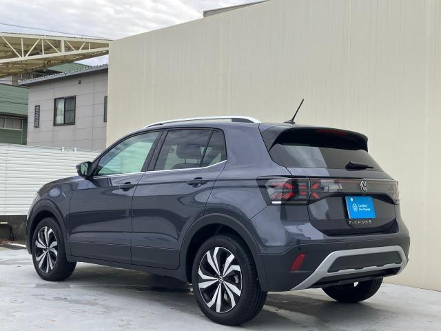 コンパクトなサイズが人気のT-CROSSです！