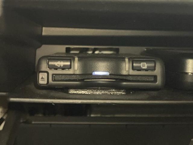 お車に合わせて無料保証以外にも、保証範囲、期間、距離を拡充させた有料保証もご用意しております！中古車の購入が初めてで不安・・・というお客様もご安心ください！