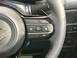 【アダプティブクルーズコントロール】高速道路での長距離走行が楽に！！自動で速度を保つクルーズコントロールが、衝突軽減システムと連携し、前方の車両を感知して車間を保つように速度調節してくれます！！