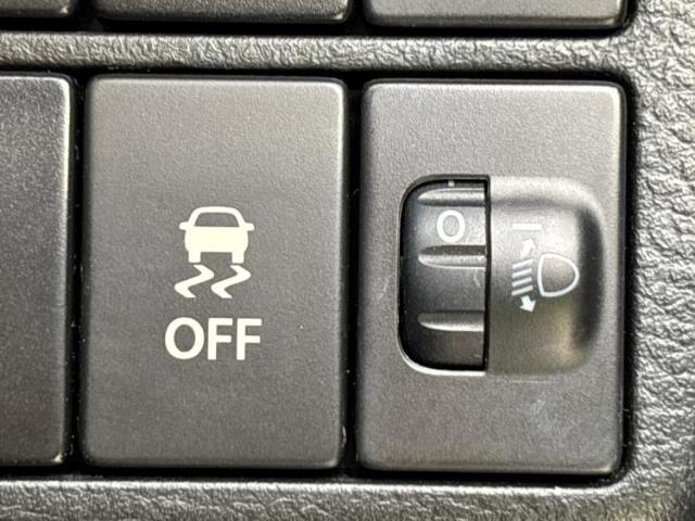 国産車から輸入車まで多様なお客様のニーズのお応えできるように、全国規模で豊富な在庫展開！車のことならWECARSへ！