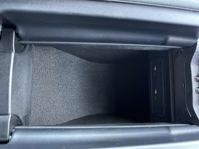 店舗の経費を最小限に抑えておりますので、その分販売価格に最大限反映しております＾＾毎回この価格での販売はお約束できませんので、気になる車があった場合はお気軽にお電話下さいませ＾＾