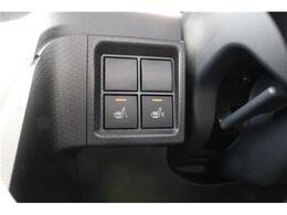 運転席/助手席シートヒーター付です。