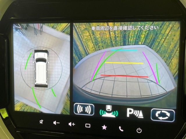 【全方位モニター用カメラ】専用のカメラにより、上から見下ろしたような視点で360度クルマの周囲を確認することができます☆死角部分も確認しやすく、狭い場所での切り返しや駐車もスムーズに行えます。