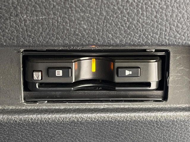 【ETC】高速道路の料金所をストレスなく通過！話題のスポットやサービスエリアに多い「スマートIC」利用時は必須のアイテムです。当店でセットアップを実施、ご納車当日からすぐにご利用いただけます！