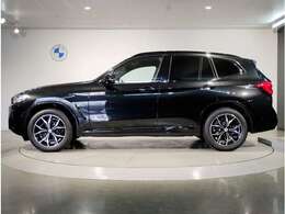 ☆BMWは自動車メーカーとしてのアイデンティティ…BMWらしさを守るため頑なに前後重量配分50:50にこだわり続けています☆
