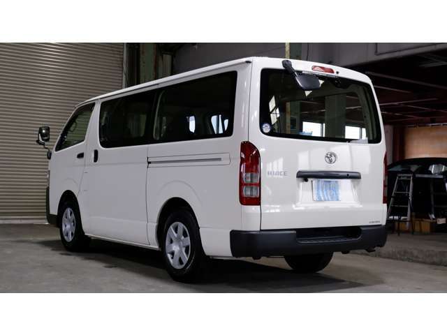 お仕事やご趣味など様々なお使い方が出来る車ですが、私どもも、トランスポーターとして趣味や仕事に使用しております。