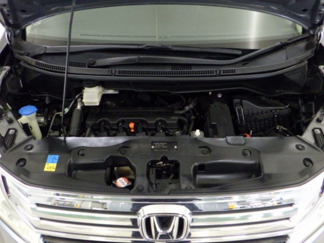 【ご納車前整備付】ご成約からご納車までの間に、系列整備工場にて、法定12ヶ月点検または車検整備を実施致します！必要消耗品はもちろん交換しますのでご安心下さい。整備代や消耗品代は車両本体価格に含まれます