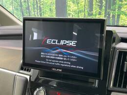 【大画面ナビ】人気の大型10インチナビを装備。存在感のある大画面はインパクト大！ナビ利用時のマップ表示は見やすく、テレビやDVDは臨場感がアップ！いつものドライブがグッと楽しくなります♪