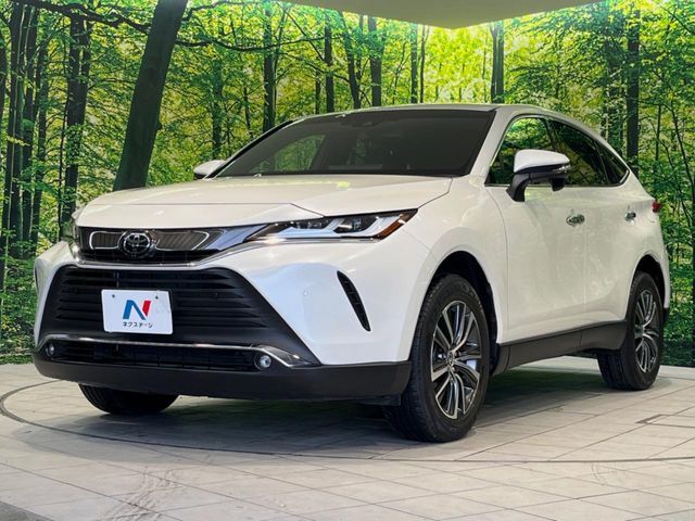 高透明度のガラス皮膜で撥水はもちろん、上質なツヤ・光沢を実現。紫外線や酸性雨から大切な愛車を保護し、色あせ・劣化を防止。「弾スプラッシュコート」、「弾プリミッサコート」からお選びいただけます。