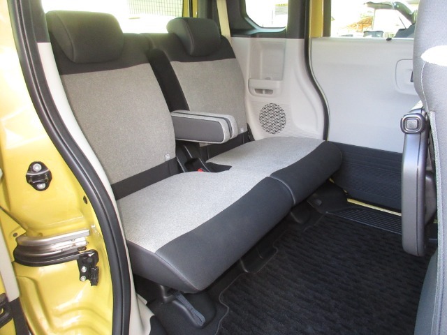 ●保証期間を最長5年間まで長くすることができる延長保証制度（ホッと保証プラス・有料）もございます。万一の保証修理は全国のホンダディーラーをご利用可能です。長い保証期間は安心できますね！