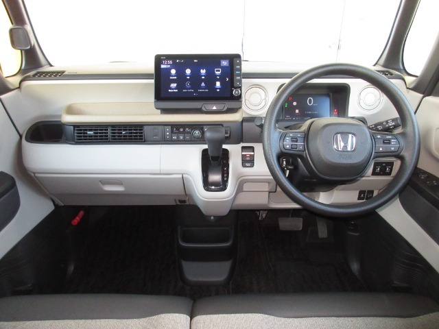 ワンオーナー車のN-BOX (ファッションスタイル)が入庫です。2024年に当社自社工場にて法定点検を実施しております。過去の整備は整備記録簿での確認ができます。