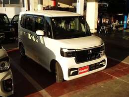 オールメーカー取り扱い！！　在庫車100台以上！！プロの仕入れ！！　走行メーター管理システムチェック済み。