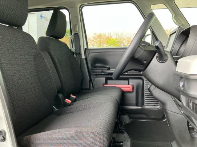 「この車の写真をもっと見たい」「状態が気になる」「この装備はついている？」どんな小さな疑問でもお気軽にお問い合わせください！