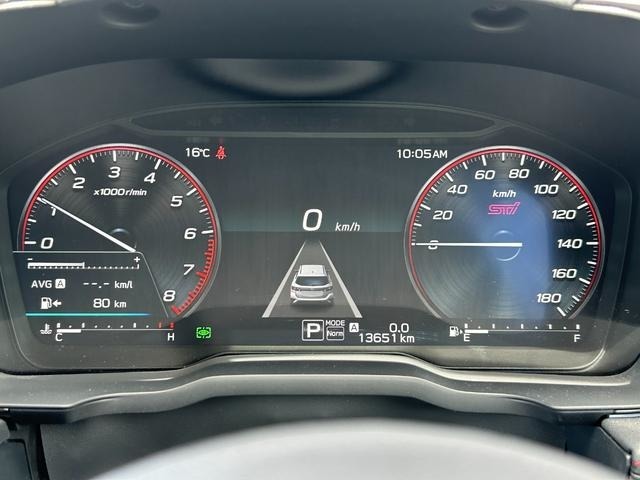 整備、修理、塗装、板金etc...愛車を長く乗って頂けるように様々なメニューをご用意しています。