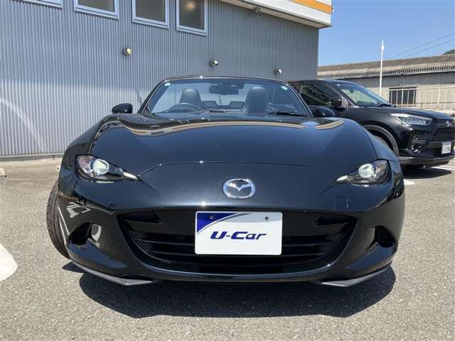 販売するすべての中古車に【ロングラン保証】が付帯します。走行距離無制限・期間は1年間です。保証修理は全国5000箇所のトヨタテクノショップにてお受けいただけます。