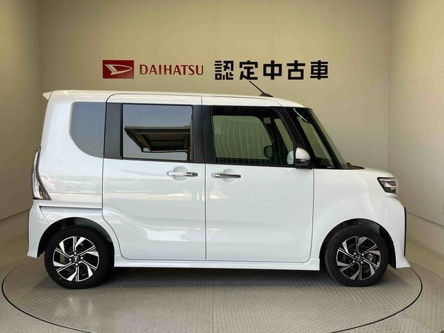 車両右側面からの写真になります。車をご覧になりたい時はお気軽に最寄りの店舗へご相談下さい。