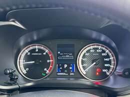 2025年9月現在・走行距離39954km☆展示移動等で若干増加することがあります☆まだまだお乗りいただける走行距離数です(^^)/