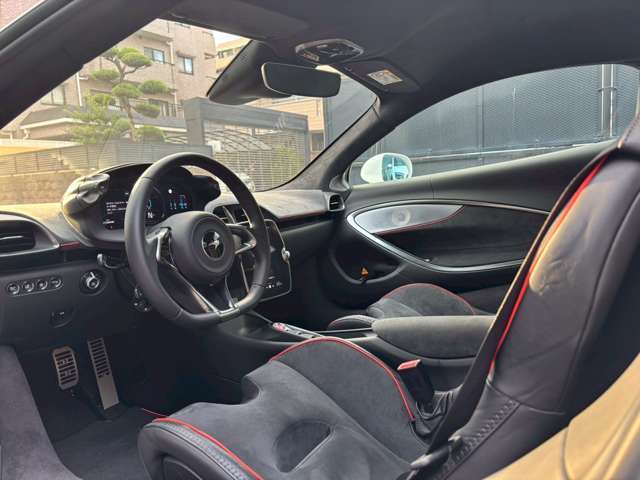 ◆ハイクオリティーな中古車をお探しなら、SANKO AIR PORT『 プレミアムカーを神戸支店 』へぜひ！皆様のご来店・お問合せをお待ちしております！！◆サンコーエアポート神戸本店　TEL：078-803-8345