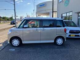 両側電動スライドドア　ナビ　TV　バックカメラ