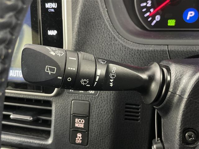 【AC100V/AC100W】電化製品などの電子機器をコンセントに繋いで使用することが可能です！！キャンプなどのアウトドア時に非常に便利です♪