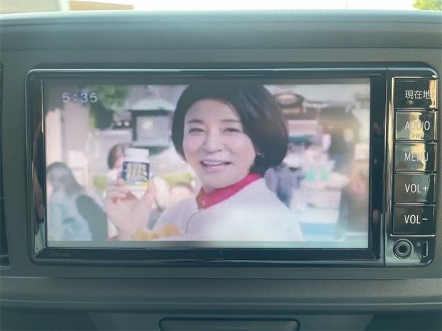 TV付きの車となっております。送迎時の待ち時間などとてもお役に立ちます。