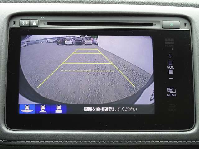 バックビューモニター付きです。