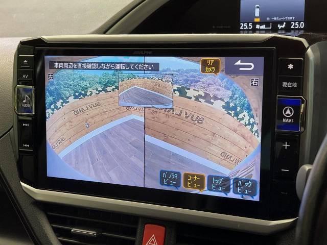 【サイド＆バックカメラ】停車・駐車時に死角になりがちな運転席から見えづらいサイドとリアの障害物を確認できます！雨天時や夜間などは特に活躍してくれるアイテムです。