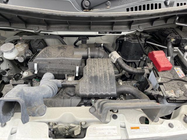 親切・丁寧な専門メカニックスタッフが応対！・車検・点検整備・事故等の修理などアフターサービスも安心。お車のカスタマイズもネクステージのサービススタッフまでご相談ください！