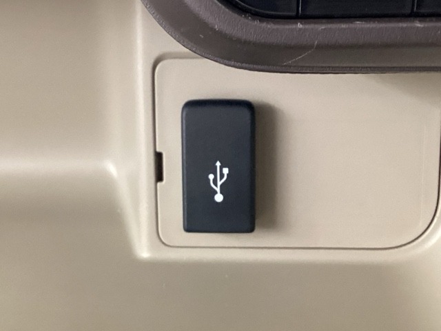 スマートフォンの充電など、電源を使う際にとても便利です！