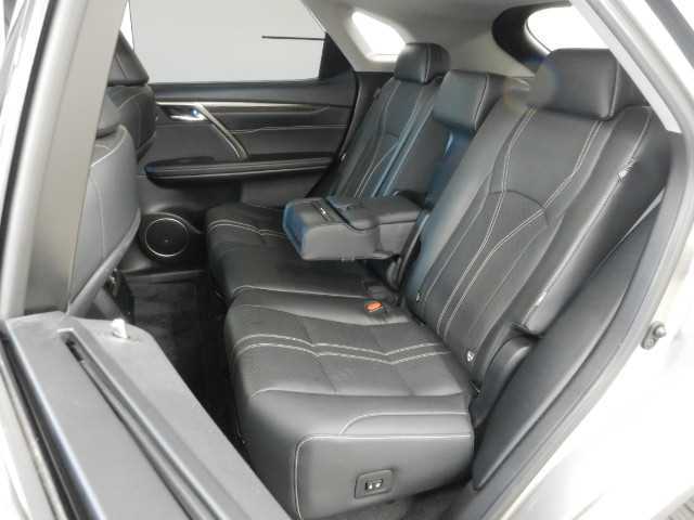 最新の入庫・販売情報などは当社ホームページhttp://www.carparco.comまで☆