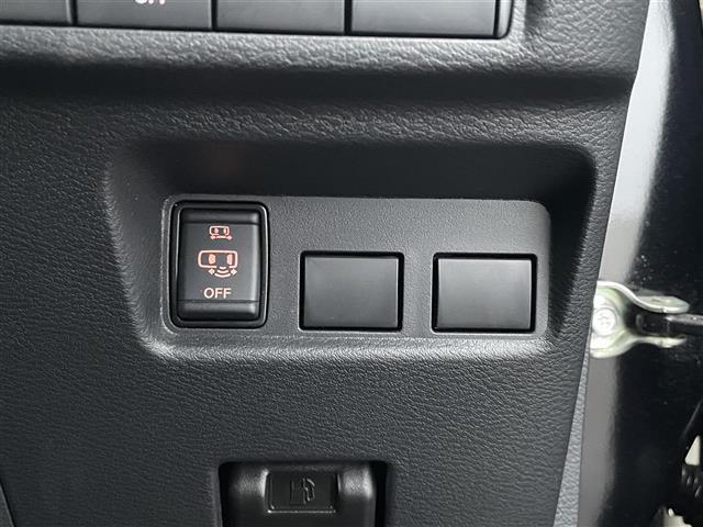 【運転席操作部】快適なドライブを楽しむための機能が装備されています！運転席から触れるので、使いやすいです！除菌プランいれていただくと、さらに清潔で安心していただけます！
