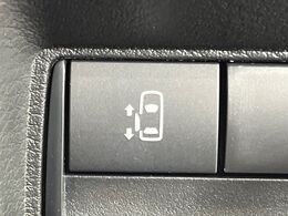 【パワースライドドア】スマートキーや運転席のスイッチでスライドドアの開閉が可能♪電動だから力を入れてドアを開ける必要が無く、小さいお子様でも、重い荷物を持っている時もラクに開け閉めできます♪