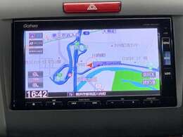 お仕事にもプライベートにも活躍するナビゲーション付き！目的地さえ選択すれば、音声にて案内してくれますよ！