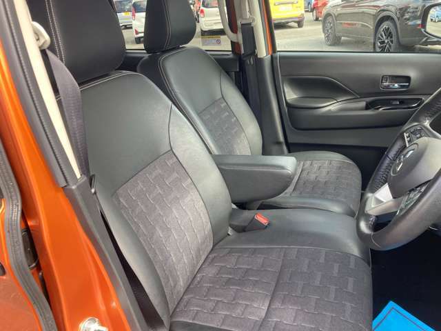 【充実した保証と質の高い整備】中古車は納車前の質の高い整備とメンテナンスが非常に重要です。幅広い保証はもちろん「新車感覚でお乗りいただける」よう、研修をうけた質の高い整備を納車前に実施しています☆