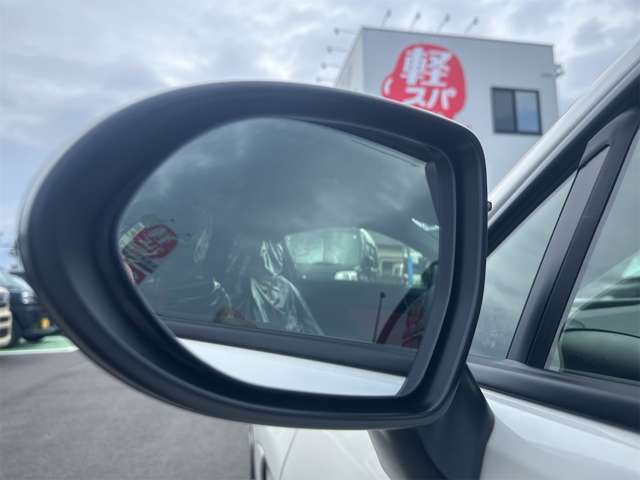 サイドミラーになります！