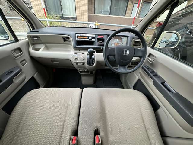 ナビも装備、充実した音楽・映像環境をお楽しみください。