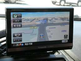 今では必需品のアイテム！ポータブルメモリーナビ！知らない道もナビがあれば安心！フルセグも付いてます！お客様のカーライフを快適にサポートしてくますね♪