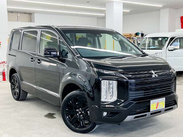 当社の展示車は全車両に車両状態説明書を掲示しております。修復歴の有無は勿論、ドア等の外板の交換歴の有無までも表示☆口頭説明では無く書面にてお渡ししております☆