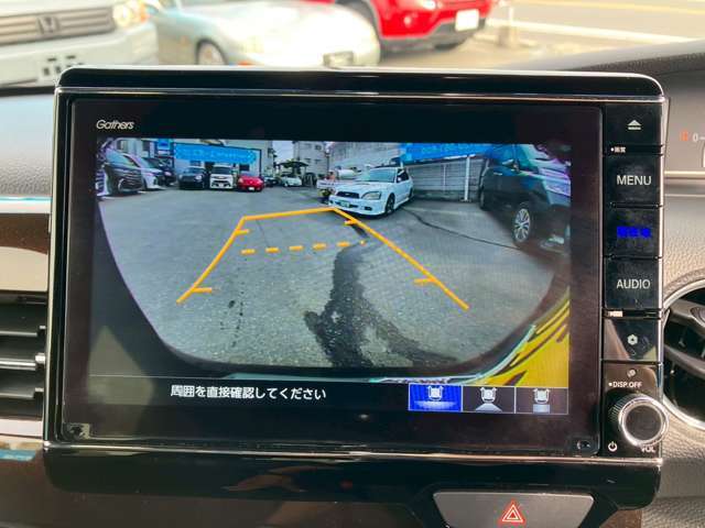 ☆バックカメラで駐車も安心☆