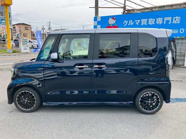☆弊社の工場は近畿運輸局認証の自社整備工場です。安心してお乗り頂けるよう法定点検・整備を行います☆
