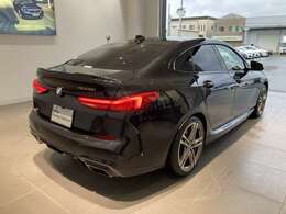 日本全国へご納車することができますので、遠方の方もご遠慮なくお問合せください。実車をご覧頂くことができなくても、ご納得して頂けるようにサポートさせて頂きます。