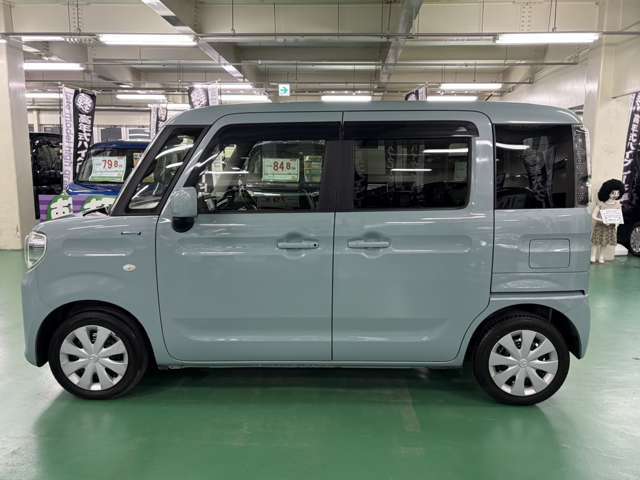 当店の販売するのお車の価格帯は49.8から59.8を中心に取り揃えております。