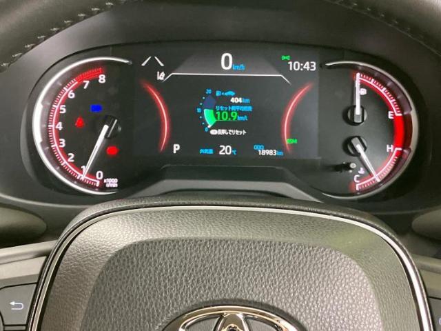 WECARSの展示場では実際に見て、触ってお車をお選びいただけます！知識の豊富な営業スタッフが様々なカーライフをご提案いたします！