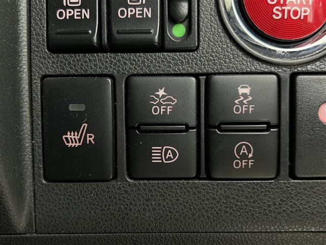 【運転席操作部】快適なドライブを楽しむための機能が装備されています！運転席から触れるので、使いやすいです！除菌プランいれていただくと、さらに清潔で安心していただけます！