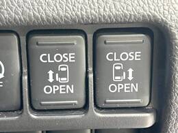 【両側パワースライドドア】スマートキーや運転席のスイッチで後席両側スライドドアの開閉が可能♪電動だから力を入れてドアを開ける必要が無く、小さなお子様でも簡単に開け閉めでき快適です♪