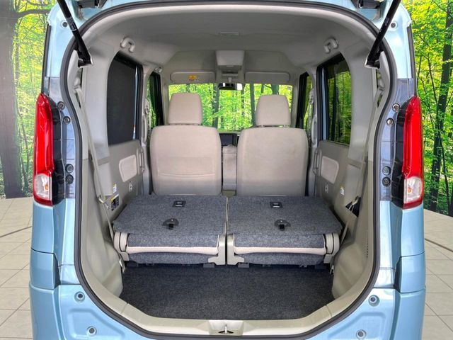 普段のお買い物や通勤、送迎等に十分な荷室スペースを確保しております。セカンドシートを倒すと、大きな荷物の積載も可能です♪