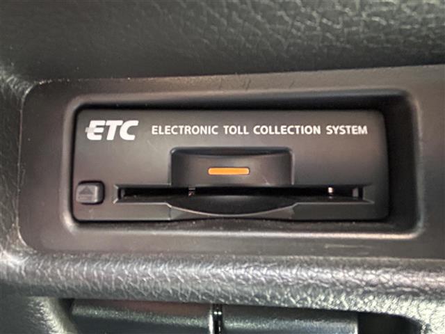 【ETC】高速道路を運転する際に便利なETCもついてます！