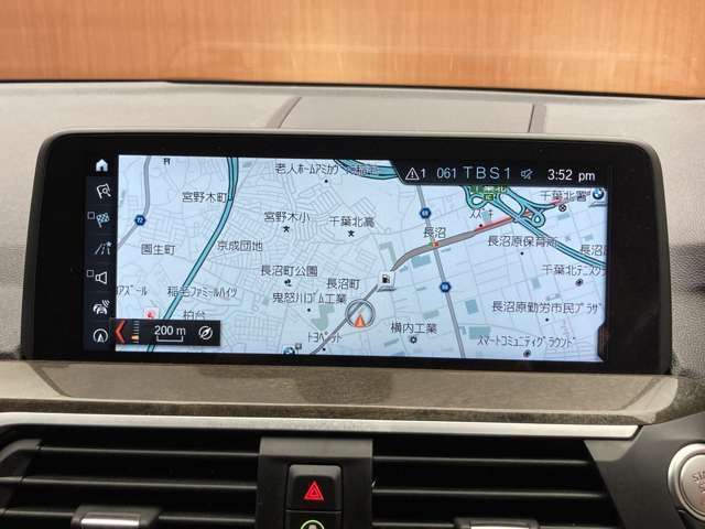 ご来店が難しいお客様でもご安心下さい、店頭在庫でしたらテレビ電話などを使いお車の詳細をご説明させて頂く事も可能でございます。当店スタッフが真心込めてご対応させて頂きます。
