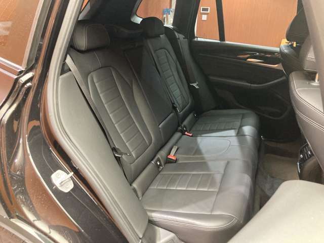 全国納車可能です。納車方法及び費用につきましては、お気軽にコーディネーターまでご相談ください。遠方のご納車の際も我々がしっかりサポートさせて頂きます。お気軽にスタッフまでご相談下さい。
